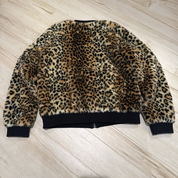 Skies Are Blue Leopard Faux Fur Bomber Jacket M • Animal Print • Cozy Chic - Picture 6 of 12